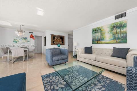 881 Ocean Dr 16F, Key Biscayne FL - photo 7 of 39