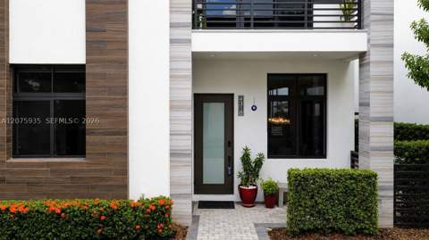 4318 NW 81st Ave, Doral FL - photo 7 of 51