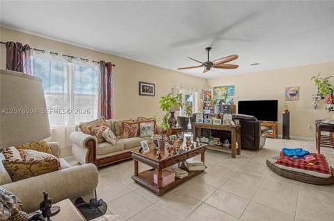 527 SE 31st Ave, Homestead FL - photo 10 of 31