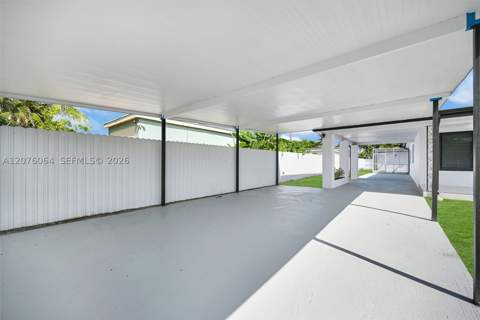 721 Atlantic Ave, Opa Locka FL - photo 11 of 59