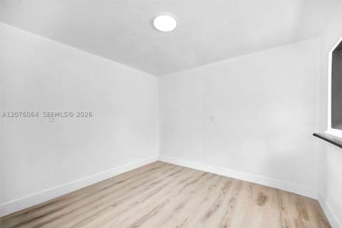721 Atlantic Ave, Opa Locka FL - photo 15 of 59