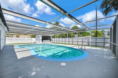 721 Atlantic Ave, Opa Locka FL - photo 20 of 59