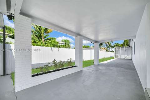 721 Atlantic Ave, Opa Locka FL - photo 9 of 59