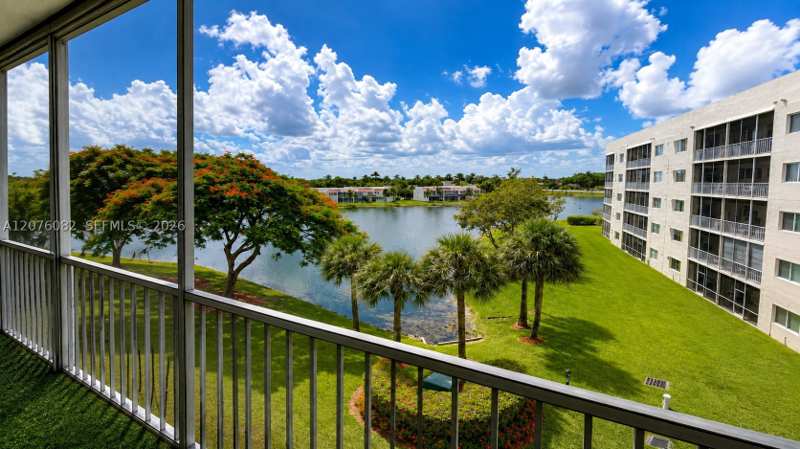 2 bedroom Condominium at 10750 NW 66th St 413, Captiva Condo B, Doral — photo 1