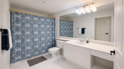 10750 NW 66th St 413, Doral FL - photo 6 of 17