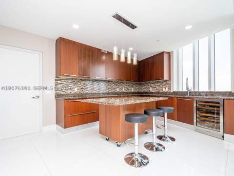 15901 Collins Ave 2504, Sunny Isles Beach FL - photo 17 of 37