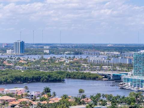 15901 Collins Ave 2504, Sunny Isles Beach FL - photo 24 of 37