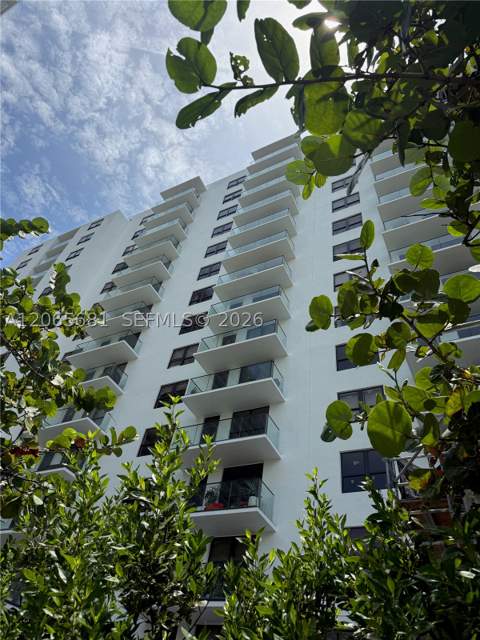 10185 Collins Ave 1223, Bal Harbour FL - photo 19 of 33