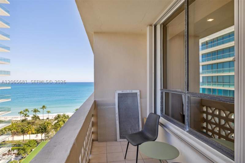 1 bedroom Condominium at 10185 Collins Ave 1223, The Plaza Of Bal Harbour, Bal Harbour — photo 2