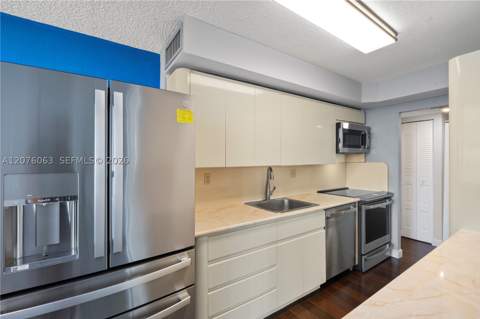 301 174th St 901, Sunny Isles Beach FL - photo 9 of 41