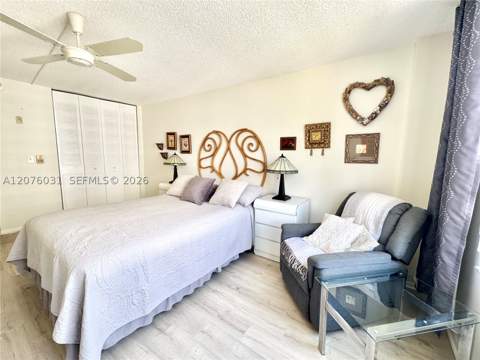 230 174th St 1110, Sunny Isles Beach FL - photo 22 of 40