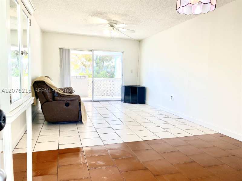 1 bedroom Condominium at 6095 W 18th Ave S314, Los Suenos Condo, Hialeah — photo 1