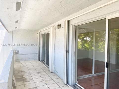 6095 W 18th Ave S314, Hialeah FL - photo 16 of 27