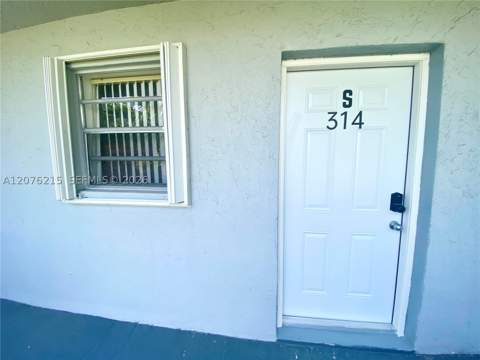 6095 W 18th Ave S314, Hialeah FL - photo 19 of 27