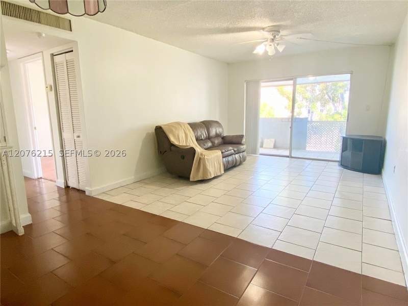 1 bedroom Condominium at 6095 W 18th Ave S314, Los Suenos Condo, Hialeah — photo 3
