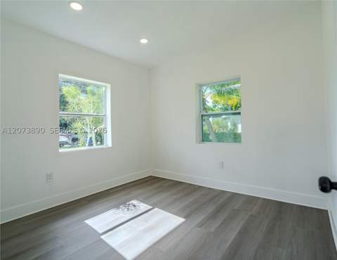 16400 NW 23rd Ct, Miami Gardens FL - photo 10 of 31