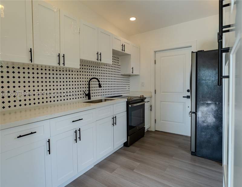 2 bedroom SingleFamilyResidence at 16400 NW 23rd Ct, Bunche Park, Miami Gardens — photo 4