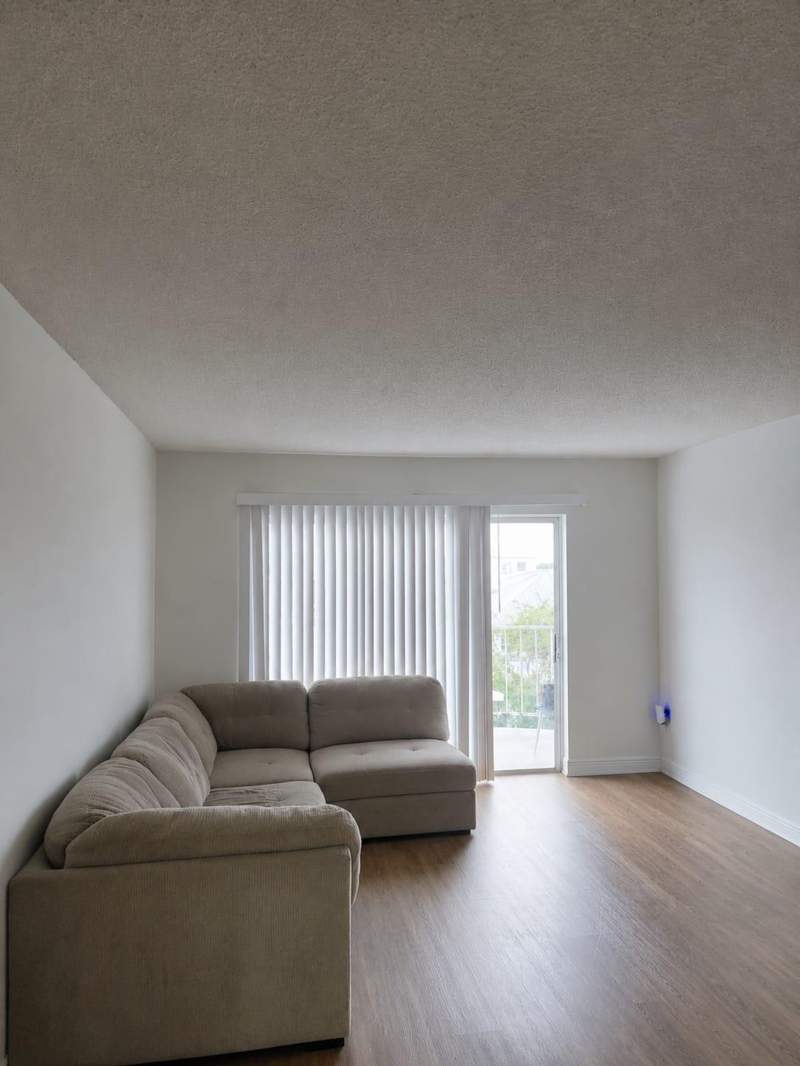2 bedroom Condominium at 484 NW 165th St Street A-609, Montecarlo Condo, Miami — photo 4