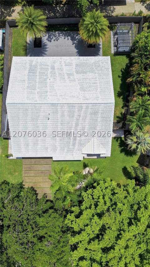 9430 SW 215th Ln, Cutler Bay FL - photo 10 of 56