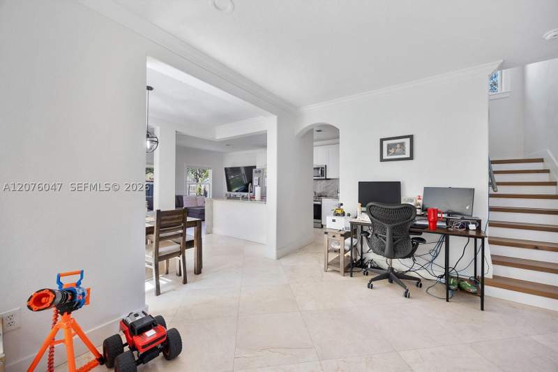 3 bedroom SingleFamilyResidence at 1602 SE 20th Rd, Shores At Keys Gate, Homestead — photo 5
