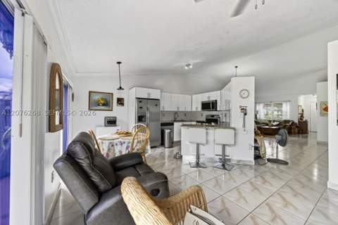 25014 SW 123rd Pl, Homestead FL - photo 14 of 44