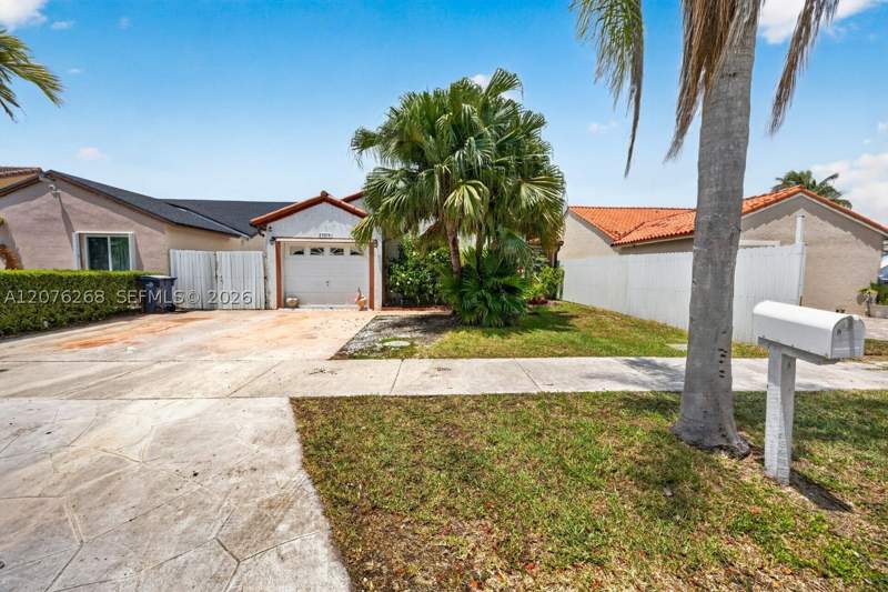 3 bedroom SingleFamilyResidence at 25014 SW 123rd Pl, Princetonian Estates, Homestead — photo 4