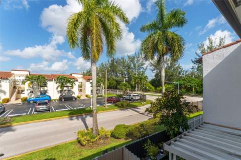 1180 NW 124th Pl 208, Miami FL - photo 17 of 35