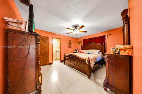 14526 SW 106th Ter, Miami FL - photo 13 of 38
