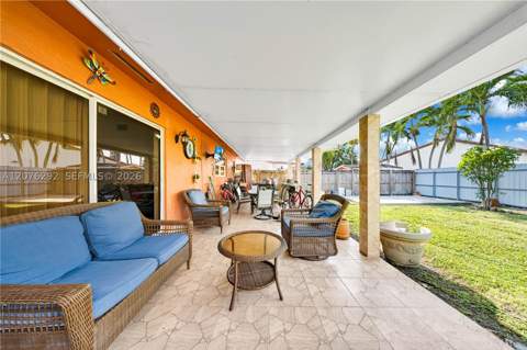 14526 SW 106th Ter, Miami FL - photo 20 of 38