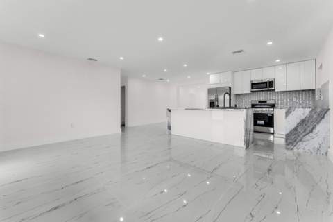 1252 NW 172nd Terrace, Miami Gardens FL - photo 12 of 38