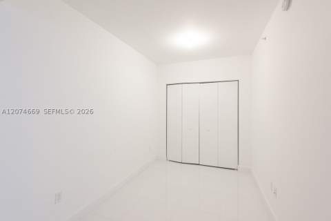 488 NE 18th St 1907, Miami FL - photo 10 of 36