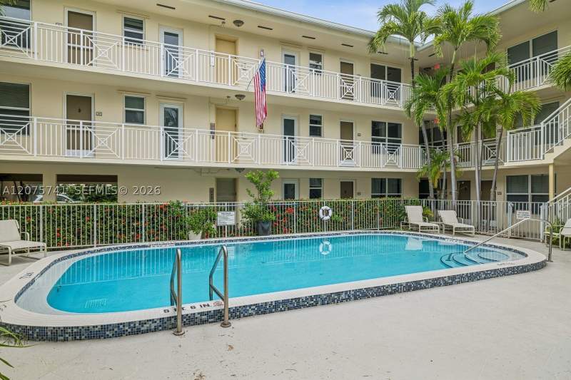 1 bedroom Condominium at 255 Sunrise Dr 107, Cay Polynesia Condo, Key Biscayne — photo 4