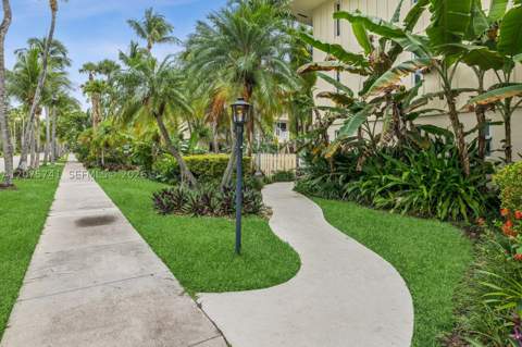 255 Sunrise Dr 107, Key Biscayne FL - photo 6 of 18