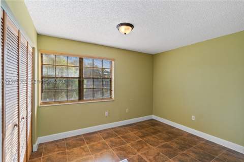 10450 SW 154th Ct 2, Miami FL - photo 18 of 27