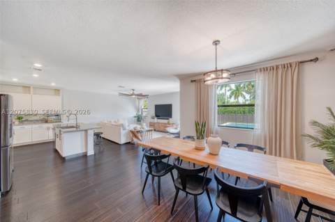 2655 SE 1st St, Homestead FL - photo 11 of 62