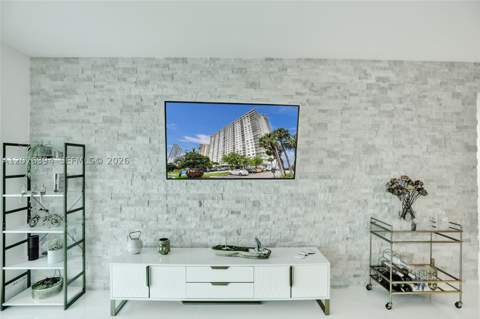 500 Bayview Dr 1924, Sunny Isles Beach FL - photo 15 of 42