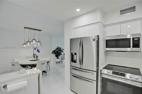 500 Bayview Dr 1924, Sunny Isles Beach FL - photo 20 of 42