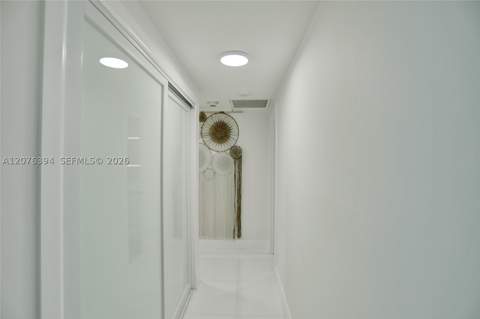 500 Bayview Dr 1924, Sunny Isles Beach FL - photo 23 of 42