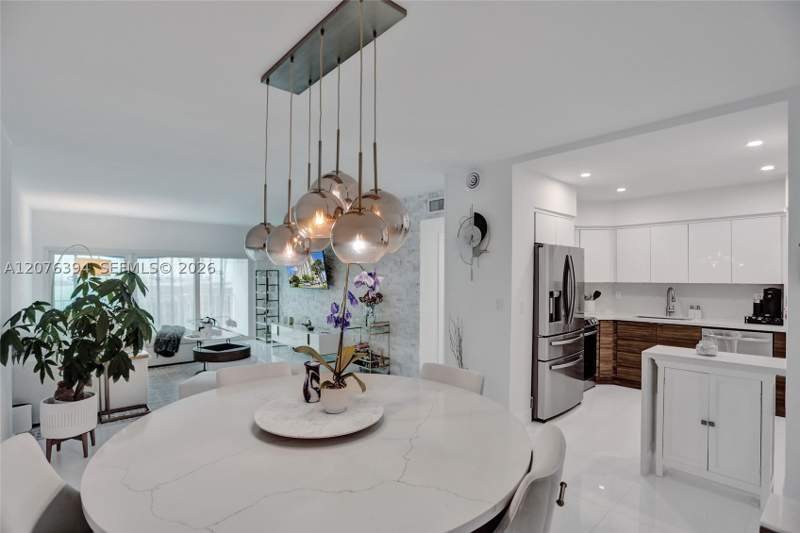 2 bedroom Condominium at 500 Bayview Dr 1924, Arlen House West Condo, Sunny Isles Beach — photo 4