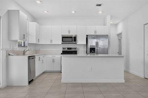 11942 SW 239th St, Homestead FL - photo 12 of 39