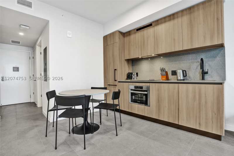 1 bedroom Condominium at 121 NE 5th St 2411, 501 First Residences, Miami — photo 1