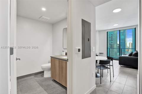 121 NE 5th St 2411, Miami FL - photo 13 of 51