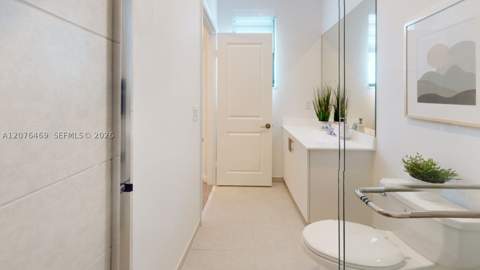 2584 SE 25 Dr, Homestead FL - photo 9 of 11