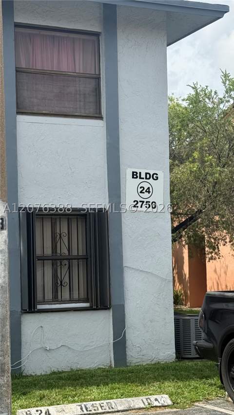 2750 W 63rd Pl 12-24, Hialeah FL - photo 15 of 17