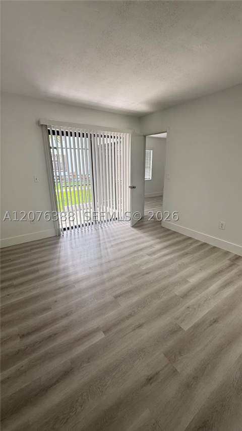 2750 W 63rd Pl 12-24, Hialeah FL - photo 7 of 17