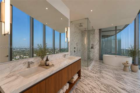 175 SE 25th Road Uph01, Miami FL - photo 19 of 60