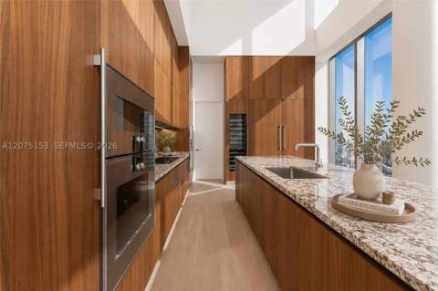 175 SE 25th Road Uph01, Miami FL - photo 7 of 60