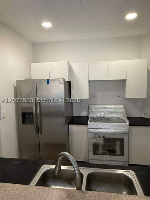 2311 NE 42nd Cir, Homestead FL - photo 7 of 18