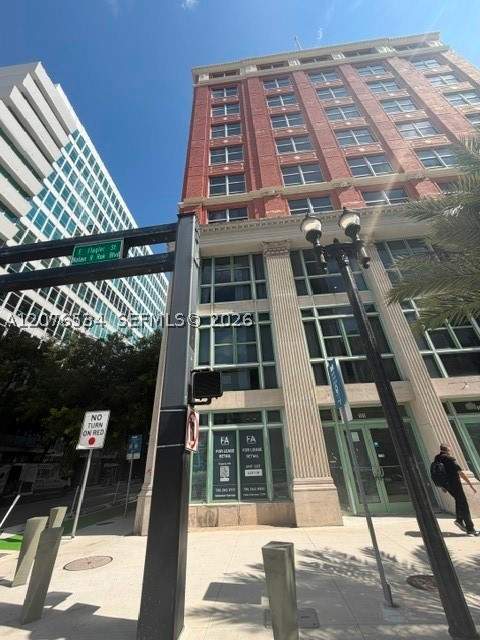 1 bedroom Condominium at 111 E Flagler St 406, Flagler First Condo, Miami — photo 4