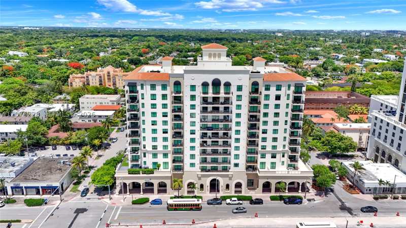 2 bedroom Condominium at 1300 Ponce De Leon Blvd 405, 1300 Ponce Condo, Coral Gables — photo 1